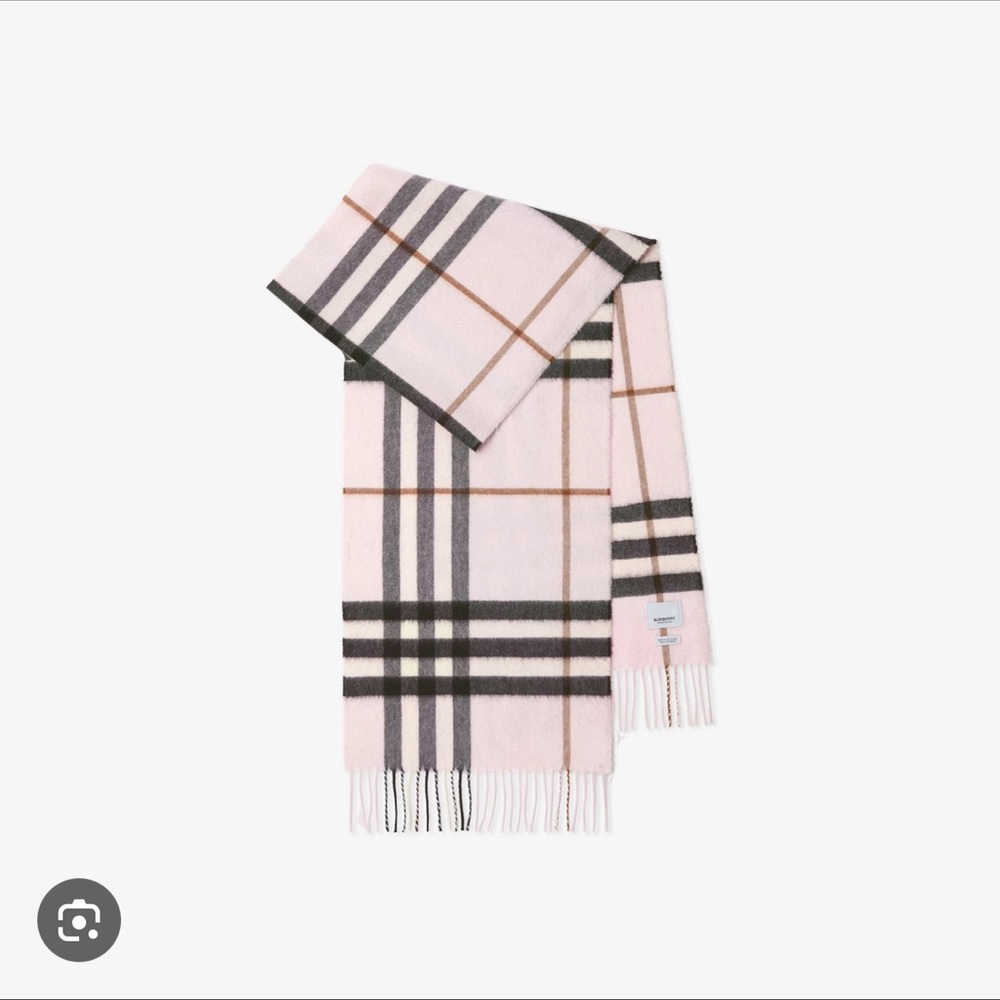 Authentic Burberry Giant Check Cashmere Scarf - Pale Candy Pink